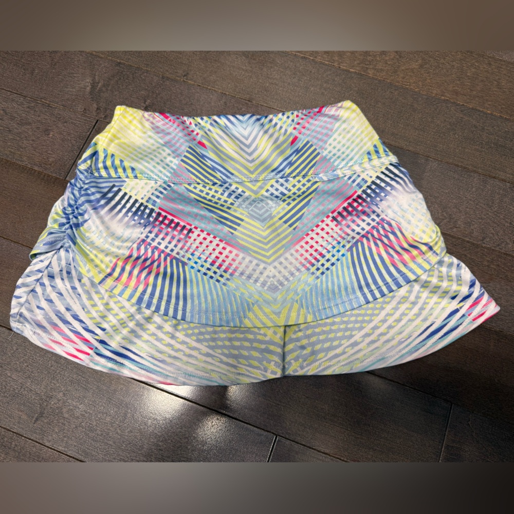 Lucky in Love Multicolor Geometric Skort for sports